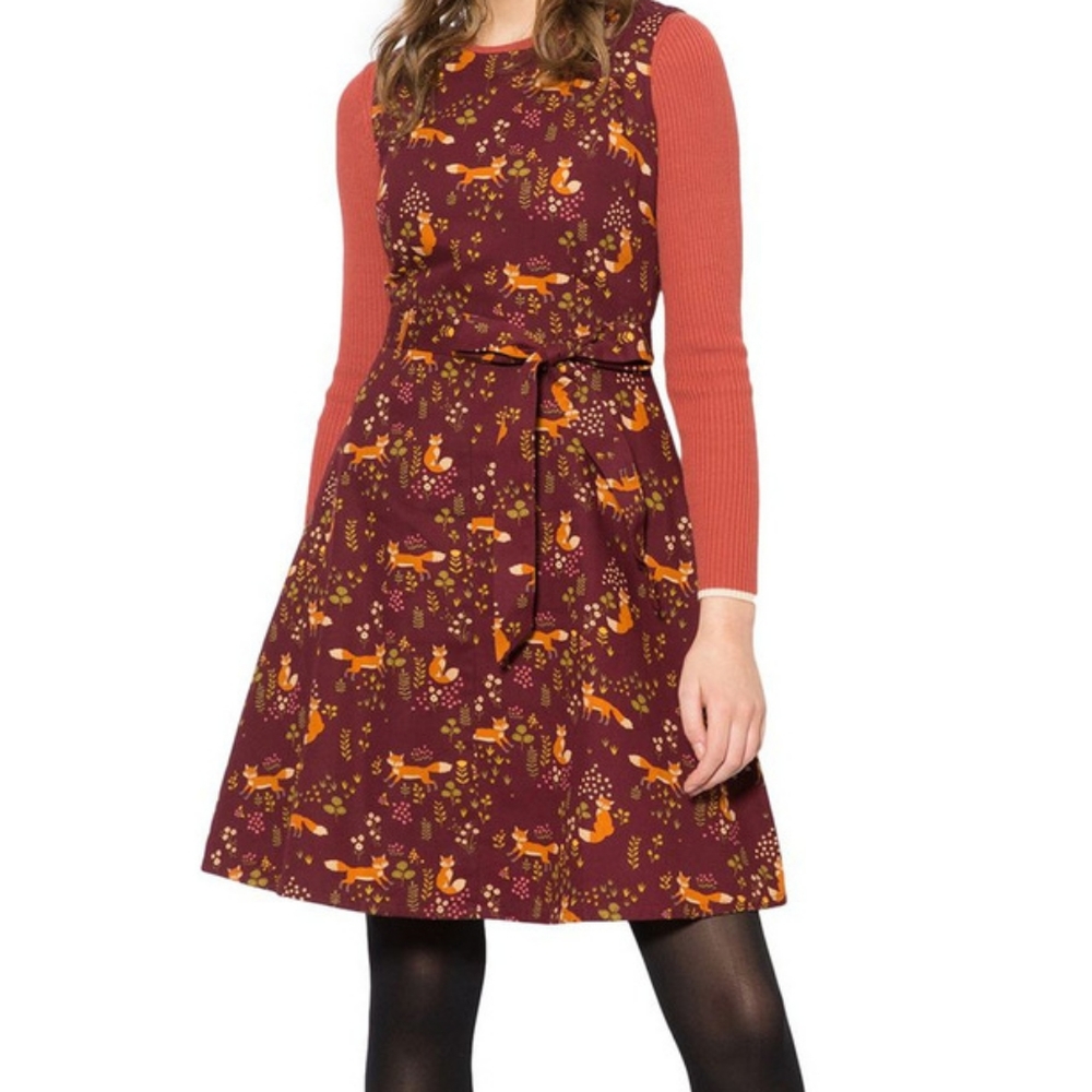 Shop close mid October,Princess Highway Fox Dress♡